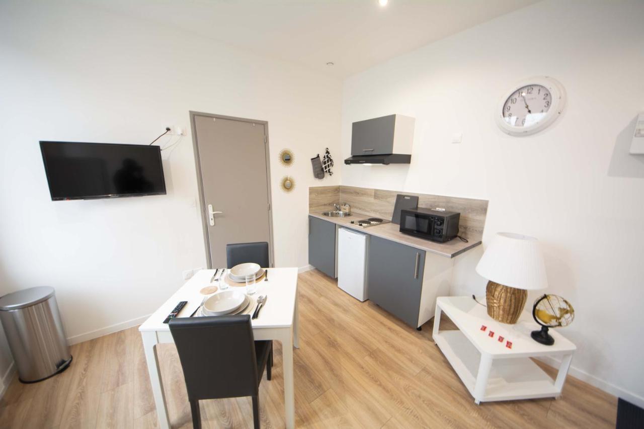 Mahora - Charmant Studio Home Staging Au Centre-Ville 생캉탱 외부 사진